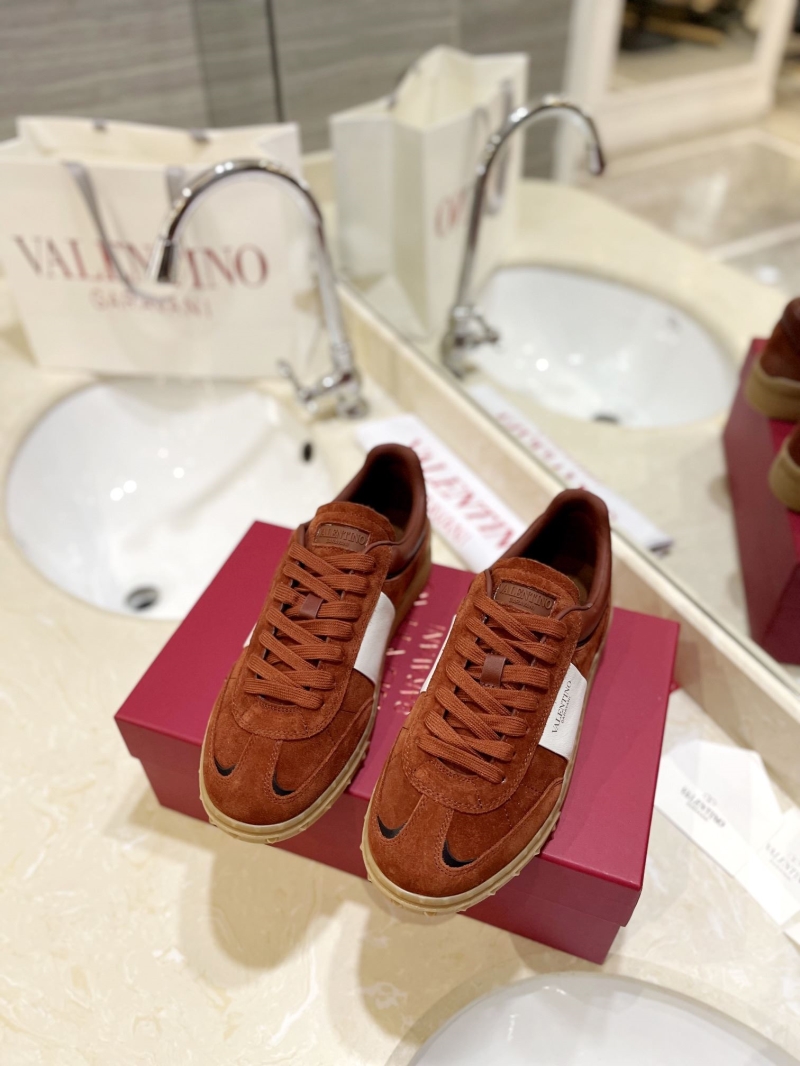 Valentino Sneakers